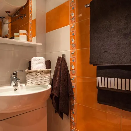 зафи Lägenhet *